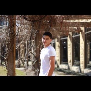 Meet your Posher, Samuel